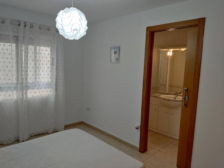 Piso En Playa De Gandia! Lägenhet Exteriör bild